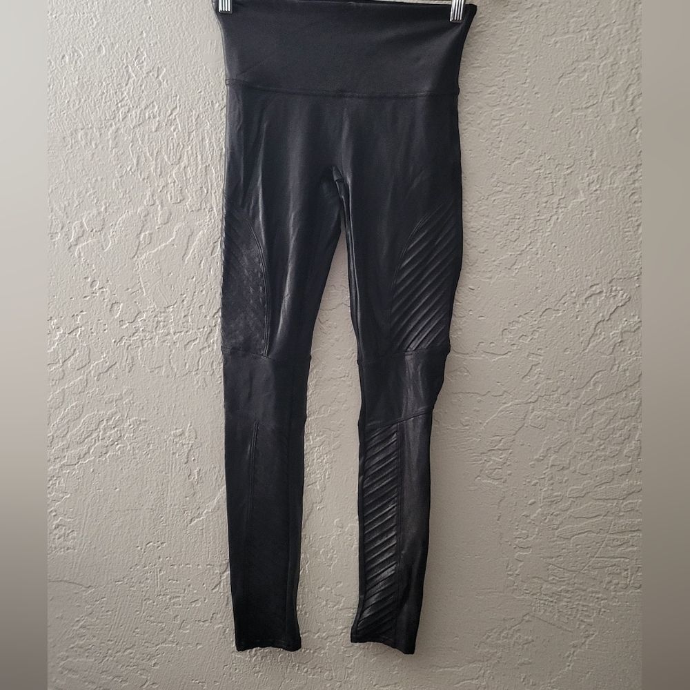 Spanx Faux Leather Moto Leggings Size Small
